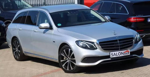 MERCEDES-BENZ Klasa E 300 de Exclusive