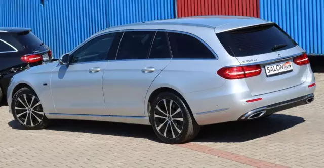 MERCEDES-BENZ Klasa E 300 de Exclusive