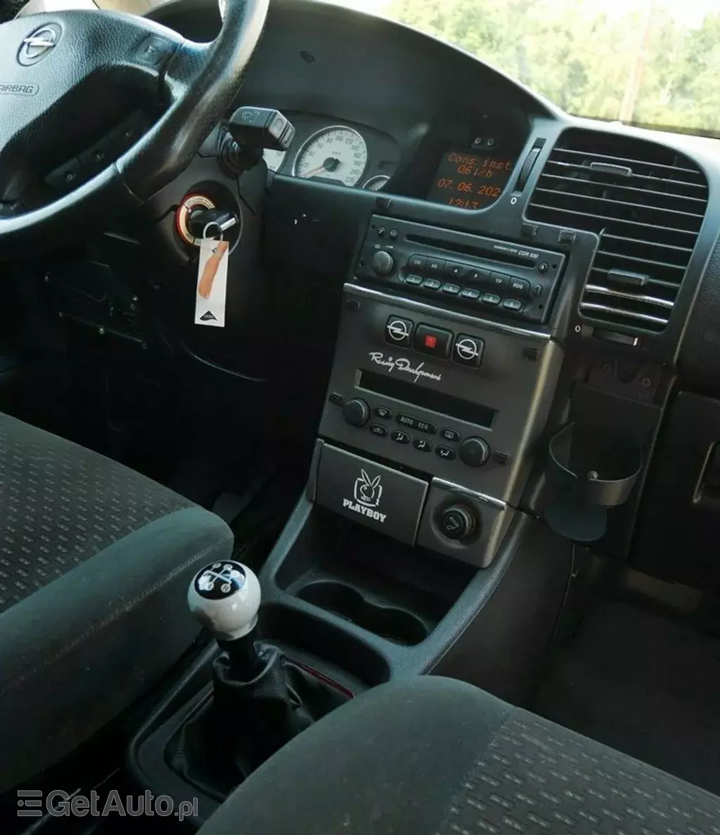 OPEL Zafira 