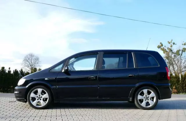 OPEL Zafira 