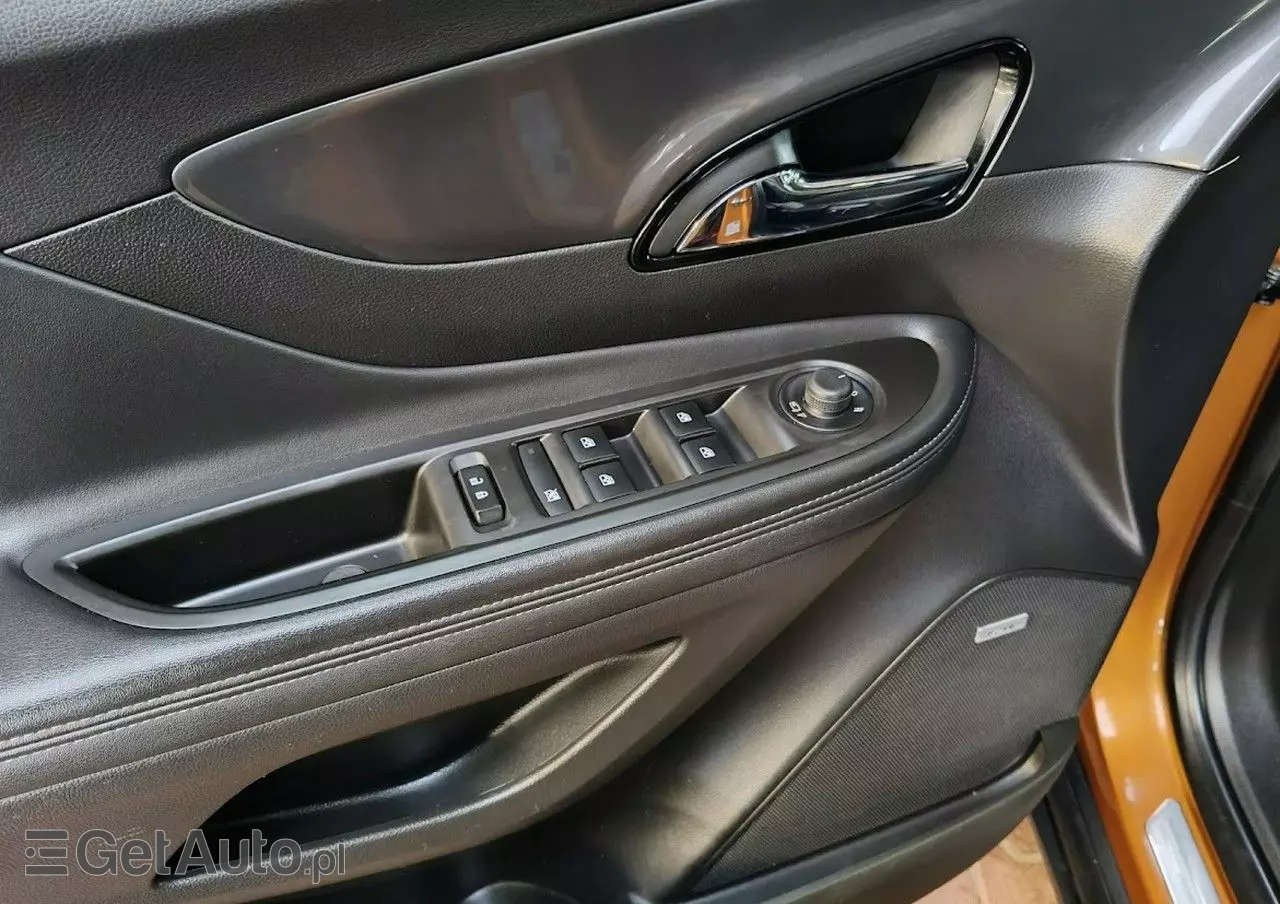 OPEL Mokka X 1.4 DI Start/Stop 4x4 Automatik Color Innovation