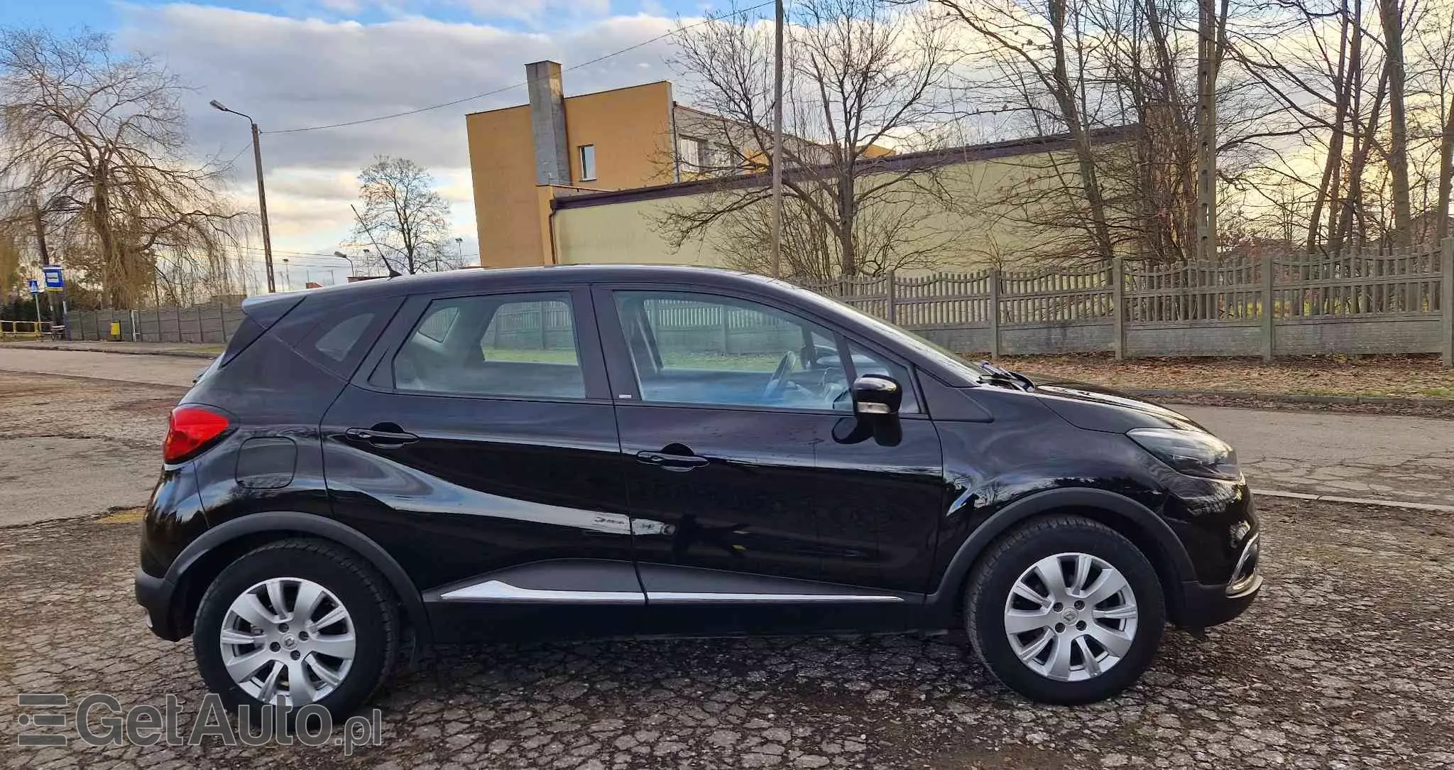 RENAULT Captur 0.9 Energy TCe Intens