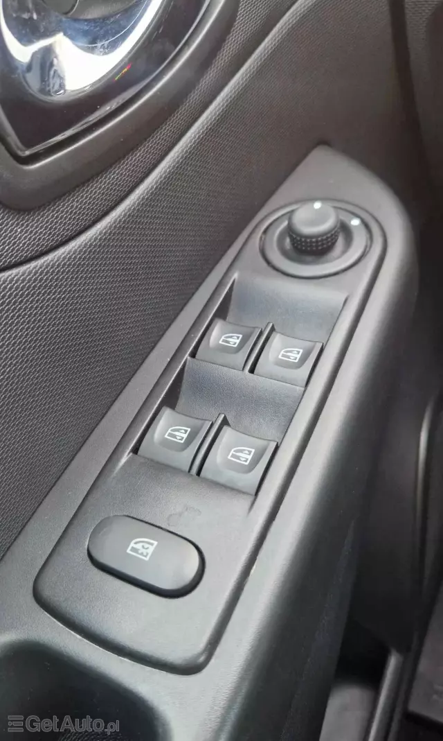 RENAULT Captur 0.9 Energy TCe Intens