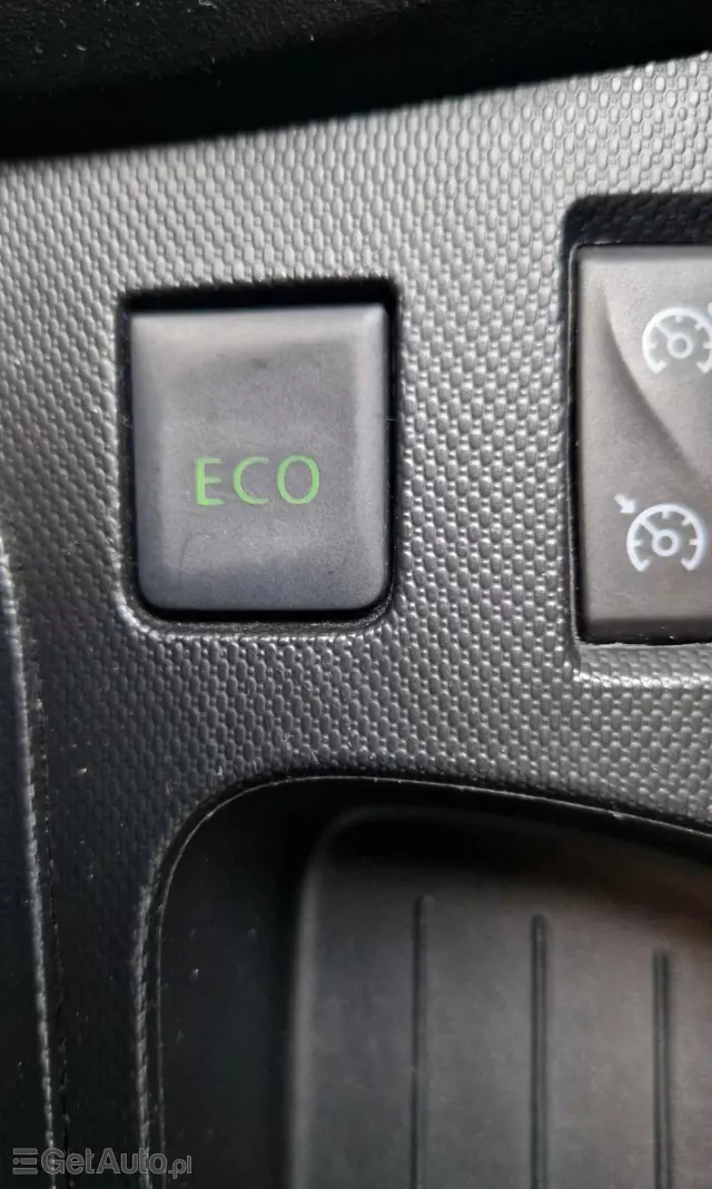 RENAULT Captur 0.9 Energy TCe Intens