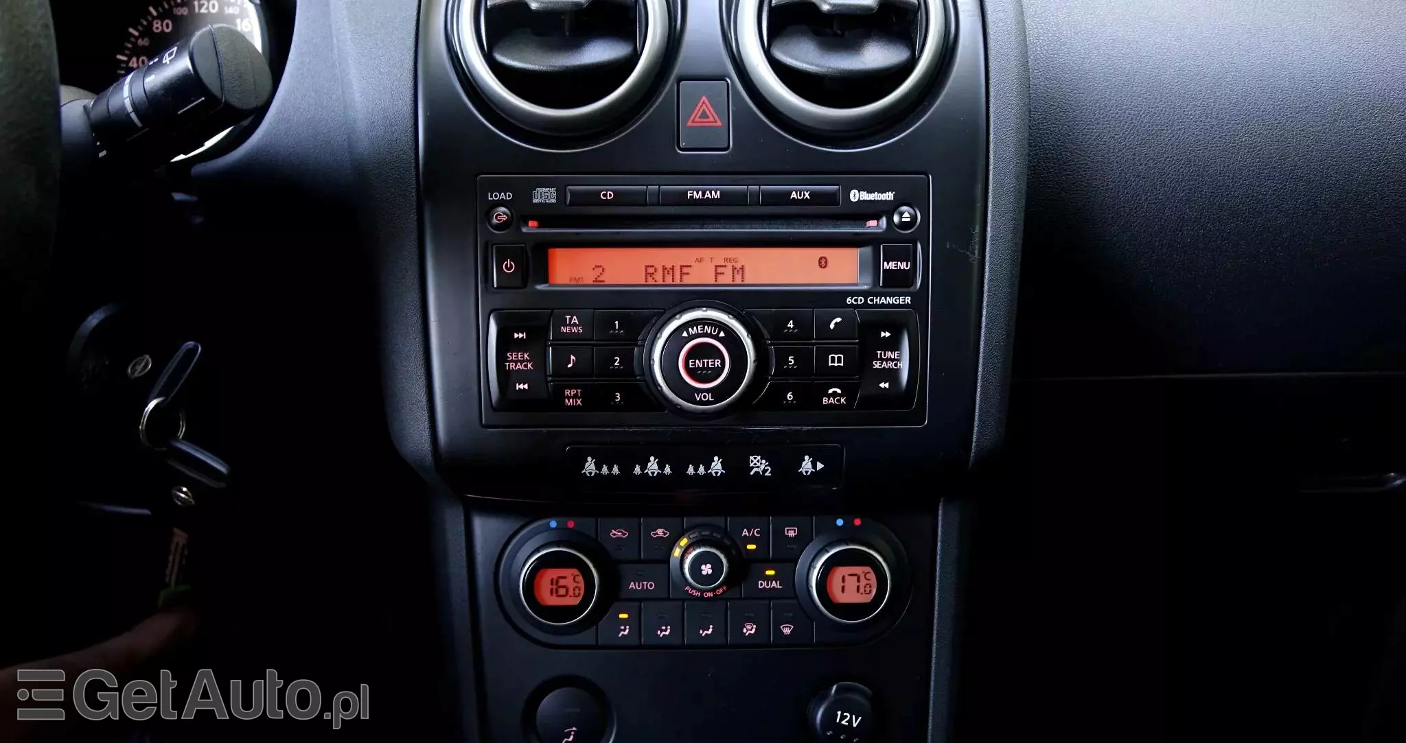 NISSAN Qashqai+2 2.0 Acenta