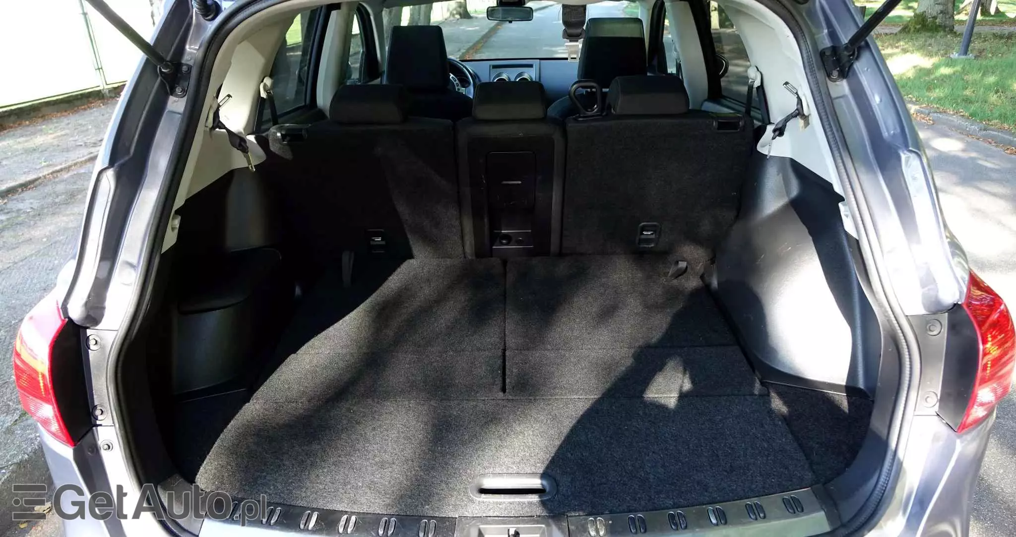 NISSAN Qashqai+2 2.0 Acenta