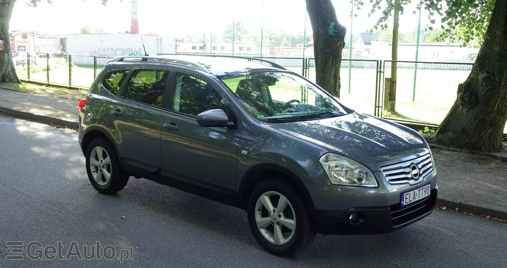 NISSAN Qashqai+2 2.0 Acenta