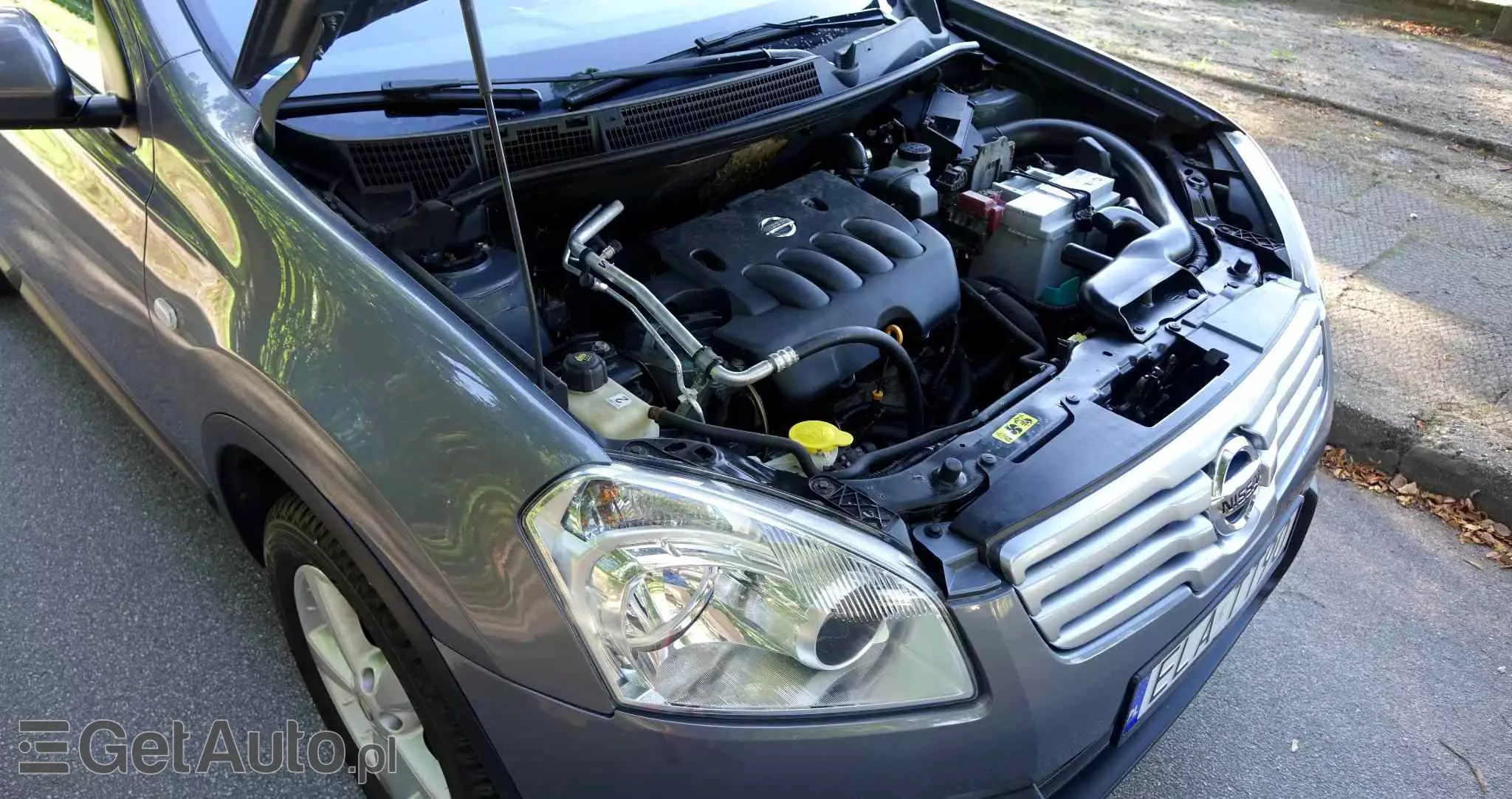 NISSAN Qashqai+2 2.0 Acenta