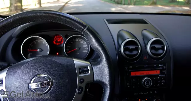 NISSAN Qashqai+2 2.0 Acenta