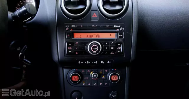 NISSAN Qashqai+2 2.0 Acenta