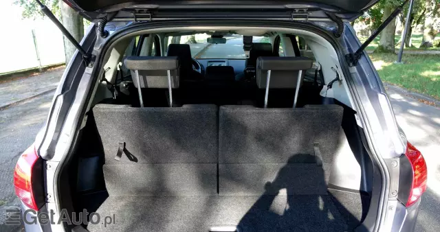 NISSAN Qashqai+2 2.0 Acenta