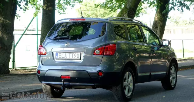 NISSAN Qashqai+2 2.0 Acenta