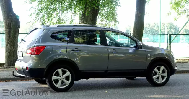 NISSAN Qashqai+2 2.0 Acenta