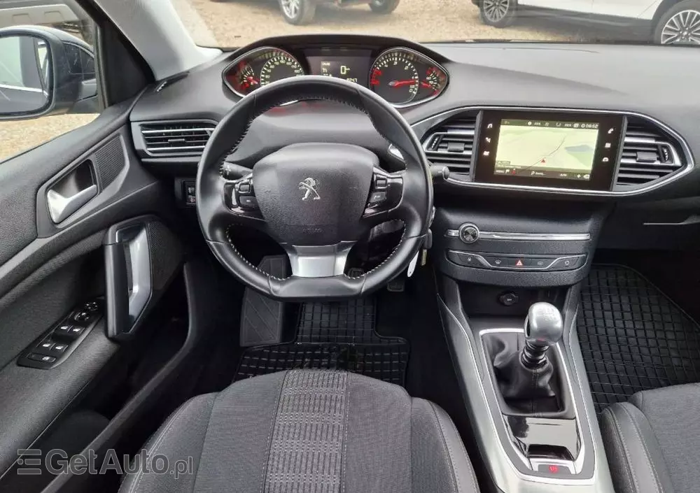 PEUGEOT 308 1.5 BlueHDi Business Line S&S