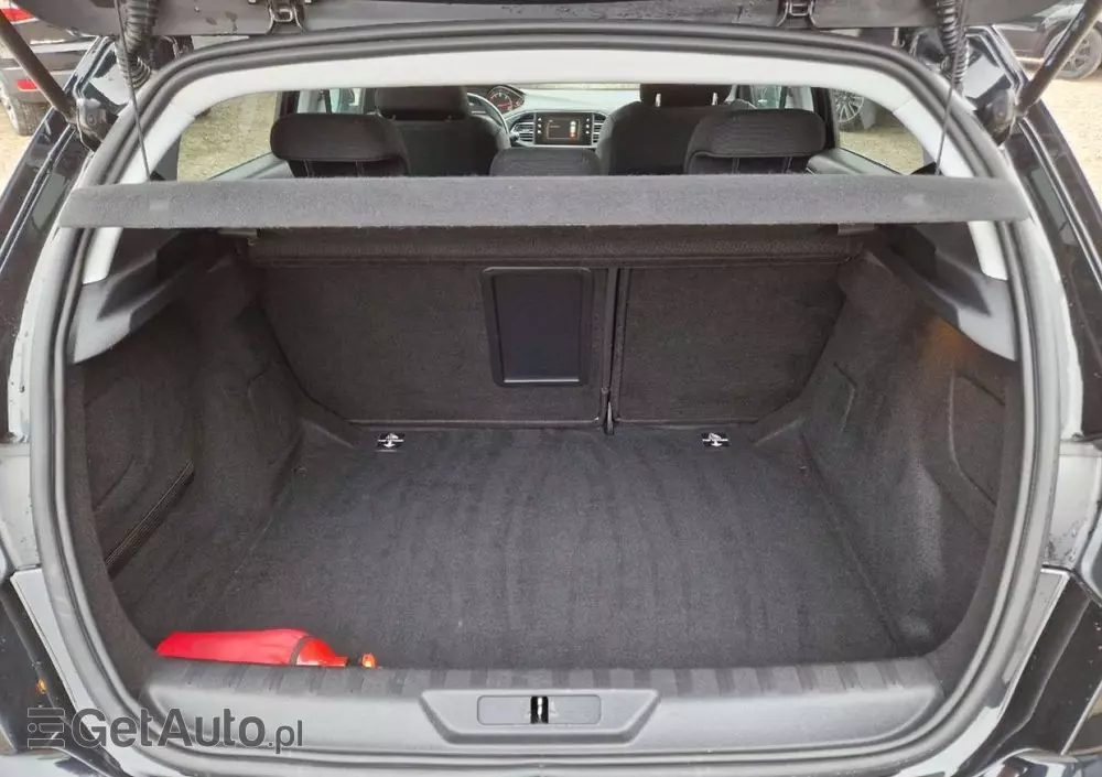 PEUGEOT 308 1.5 BlueHDi Business Line S&S