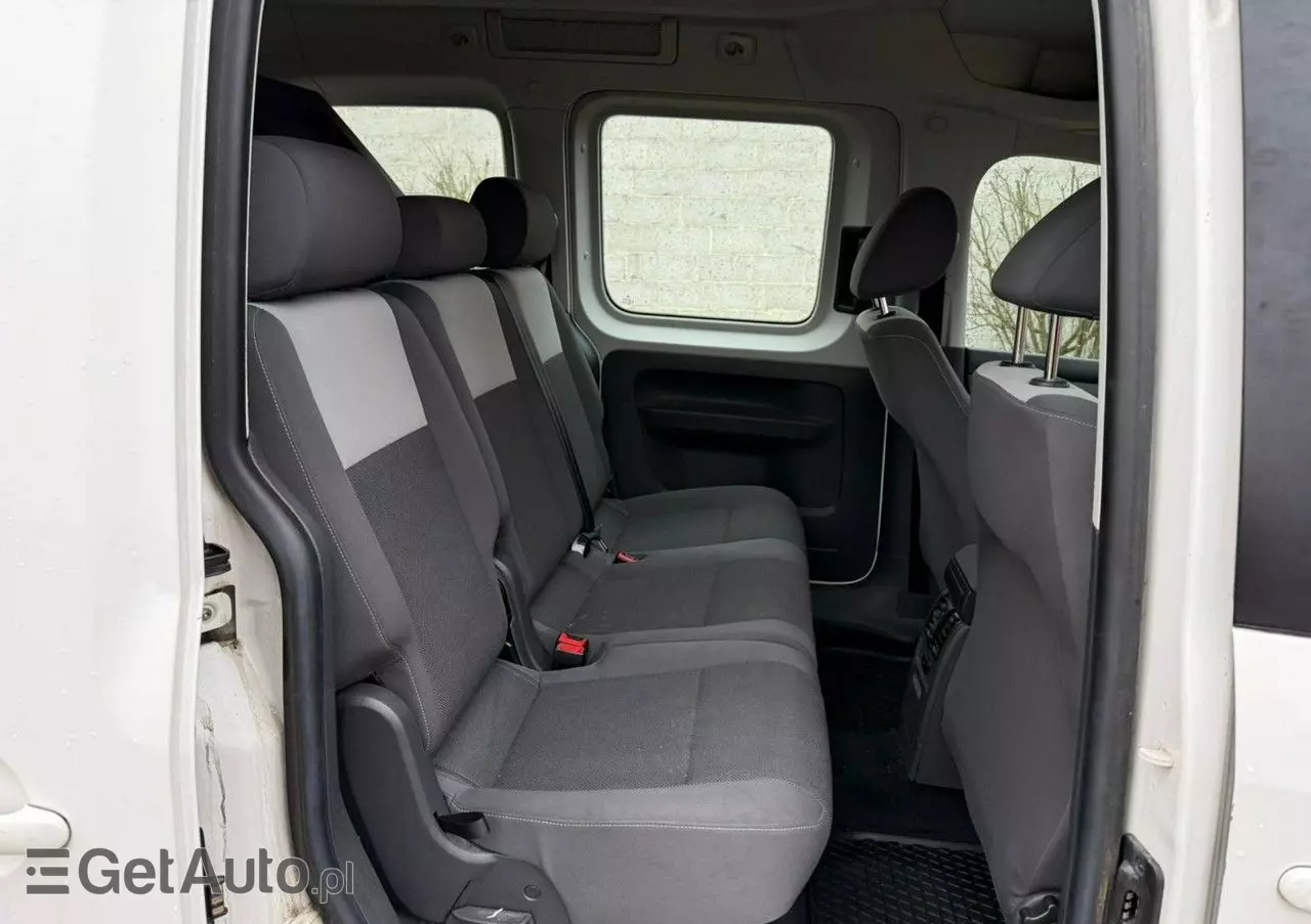 VOLKSWAGEN Caddy 