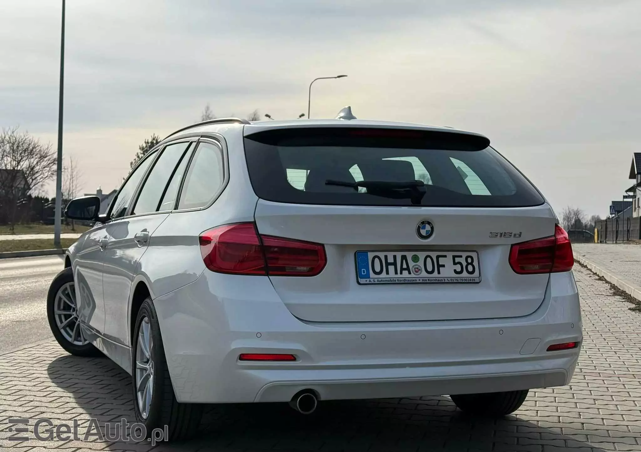 BMW Seria 3 318d Sport Line Shadow