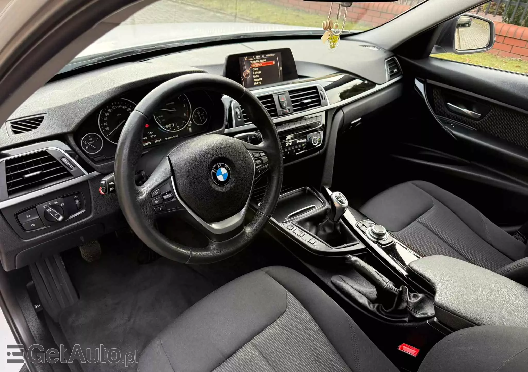 BMW Seria 3 318d Sport Line Shadow