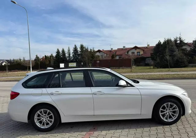 BMW Seria 3 318d Sport Line Shadow