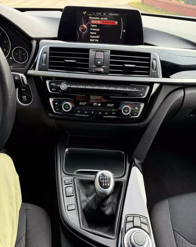 BMW Seria 3 318d Sport Line Shadow