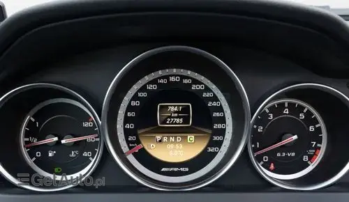 MERCEDES-BENZ Klasa C 63 AMG  