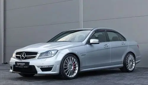 MERCEDES-BENZ Klasa C 63 AMG  
