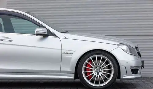 MERCEDES-BENZ Klasa C 63 AMG  