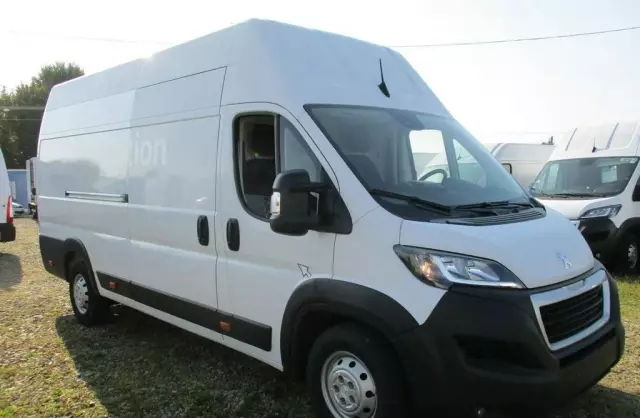 PEUGEOT Boxer 