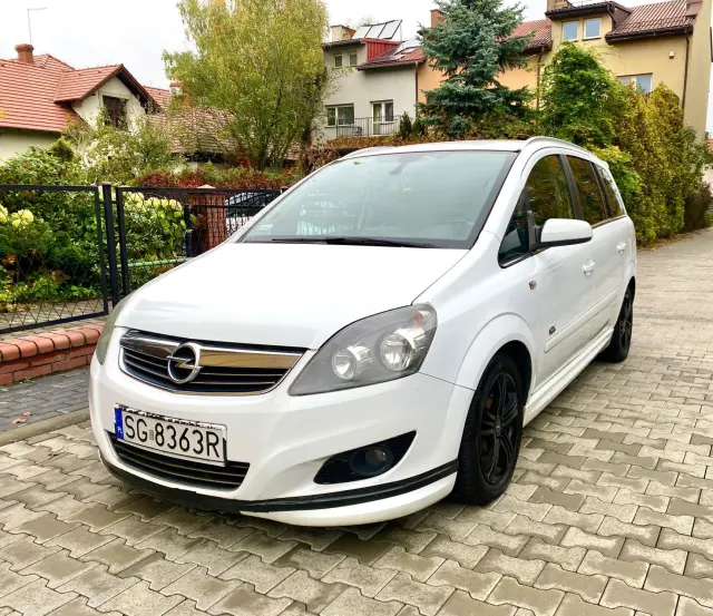 OPEL Zafira 