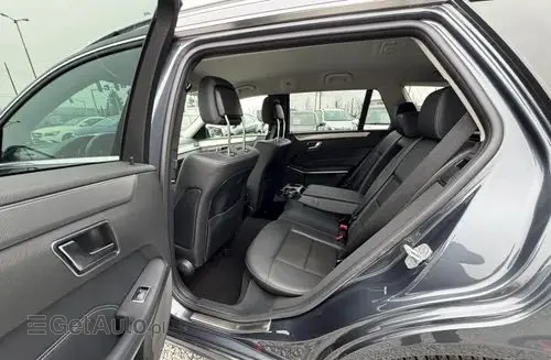 MERCEDES-BENZ Klasa E 