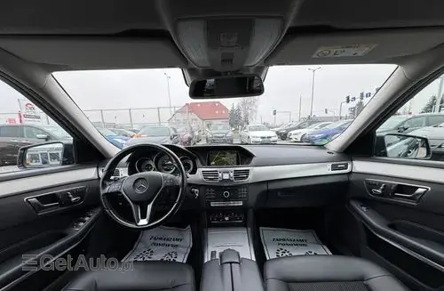 MERCEDES-BENZ Klasa E 