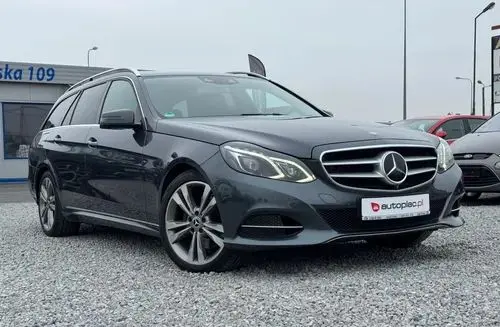 MERCEDES-BENZ Klasa E 