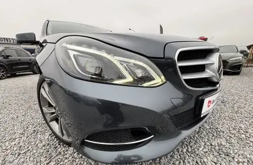 MERCEDES-BENZ Klasa E 