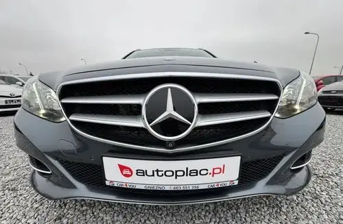 MERCEDES-BENZ Klasa E 