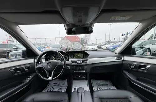 MERCEDES-BENZ Klasa E 