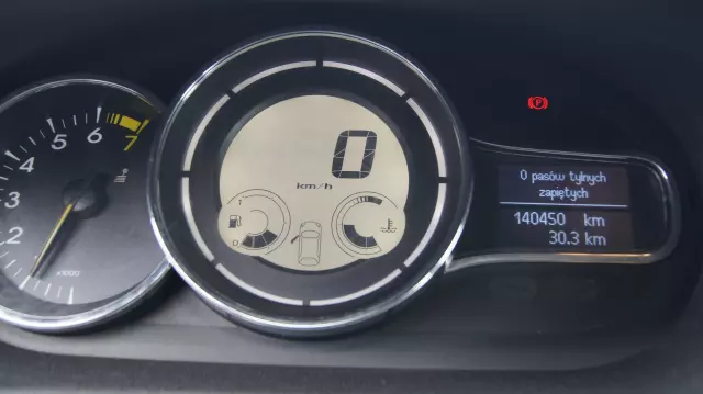 RENAULT Megane Authentique 110 FAP