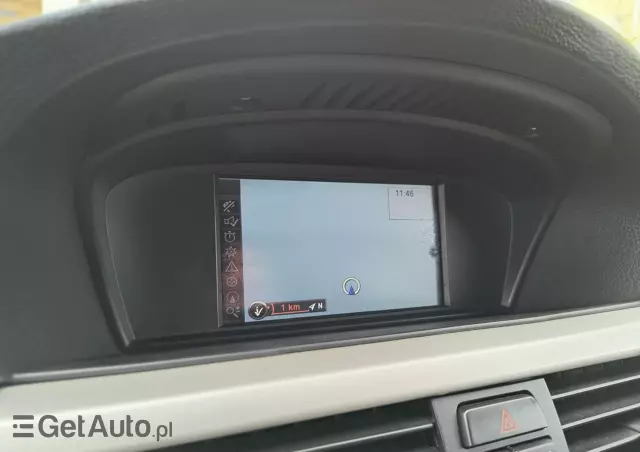 BMW Seria 3 318d Touring Sport Line