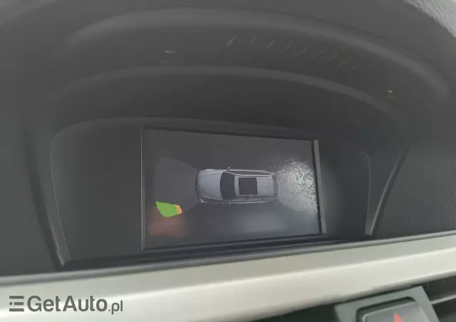 BMW Seria 3 318d Touring Sport Line