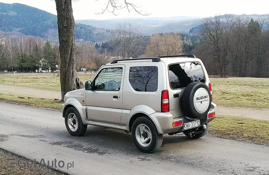 SUZUKI Jimny 