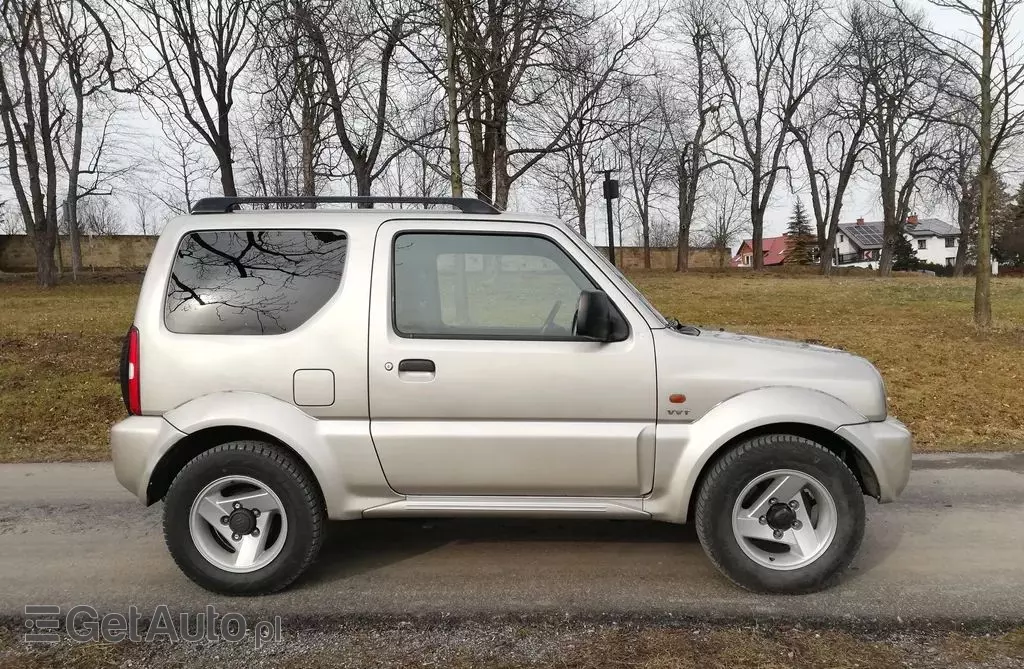SUZUKI Jimny 