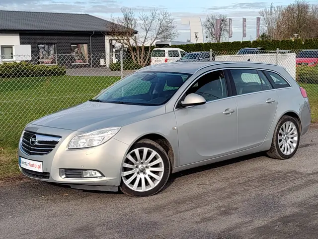 OPEL Insignia Cosmo