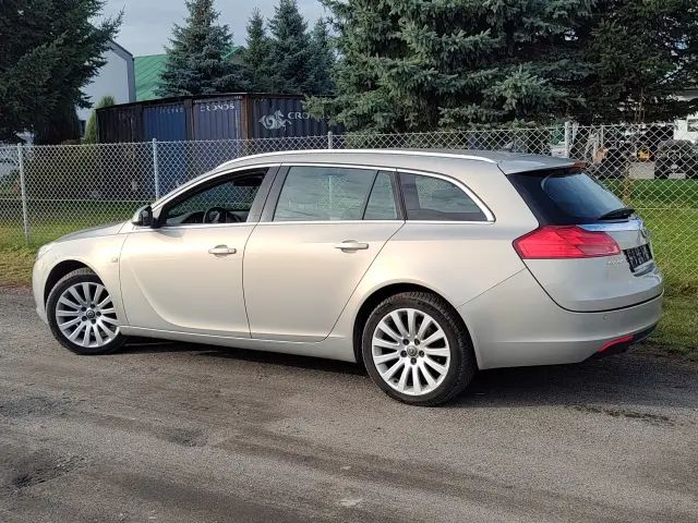 OPEL Insignia Cosmo