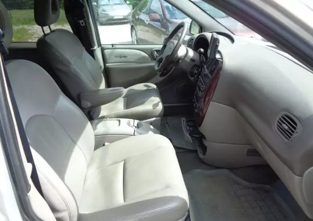 CHRYSLER Grand Voyager 3.3 Limited AWD