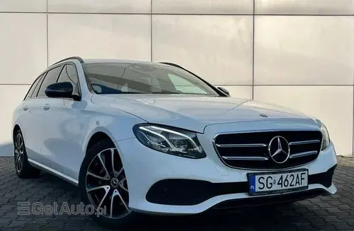 MERCEDES-BENZ Klasa E 