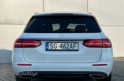 MERCEDES-BENZ Klasa E 