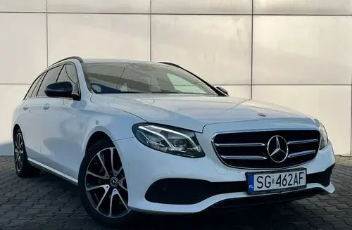 MERCEDES-BENZ Klasa E 