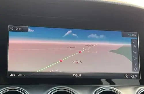 MERCEDES-BENZ Klasa E 