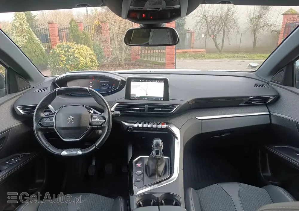 PEUGEOT 5008 1.2 PureTech GT S&S