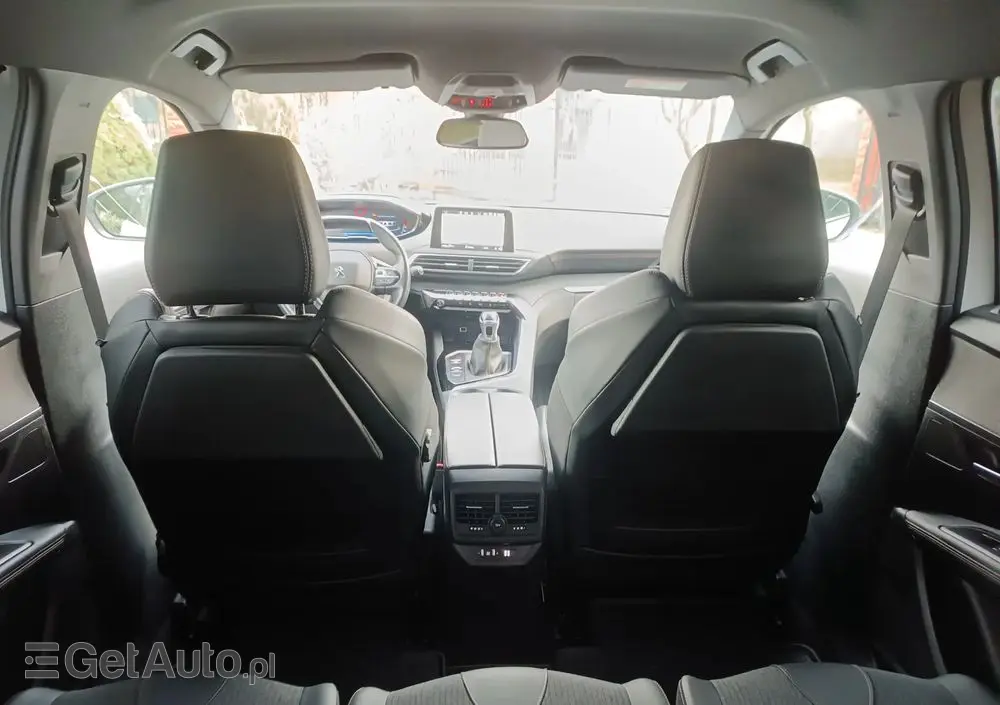 PEUGEOT 5008 1.2 PureTech GT S&S