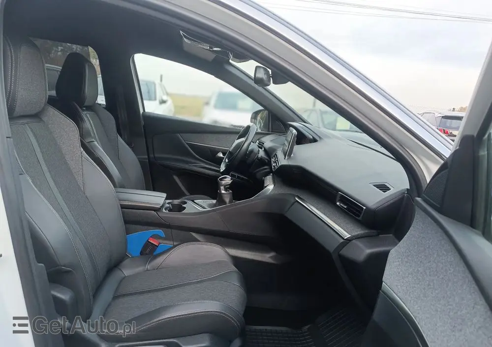 PEUGEOT 5008 1.2 PureTech GT S&S